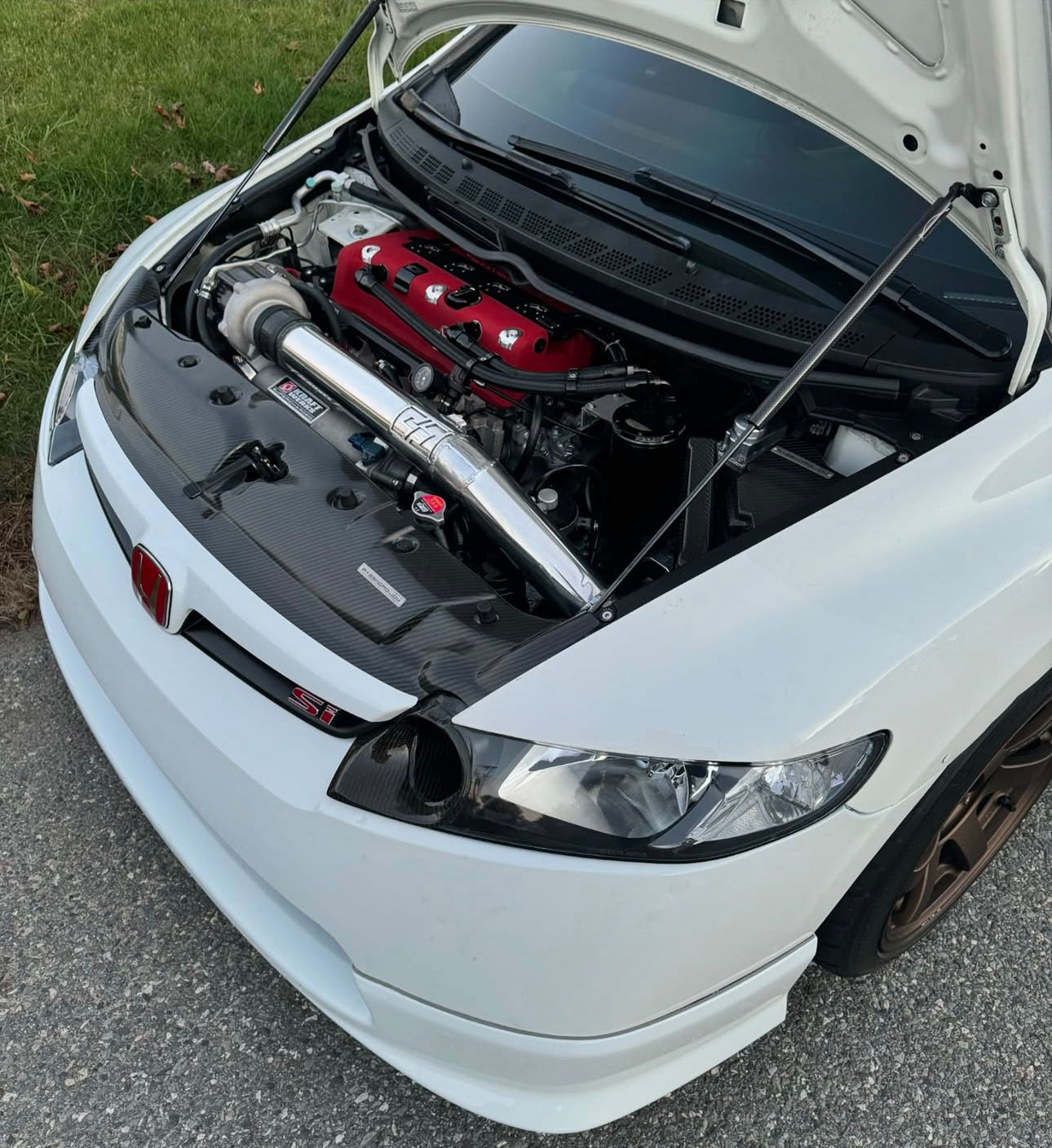 'ThatKidRBM' 8th Gen Civic Carbon Fiber Hood Struts